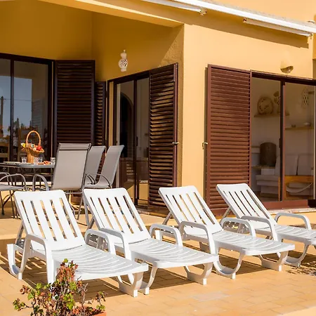 D05 - Amadeus Sunset