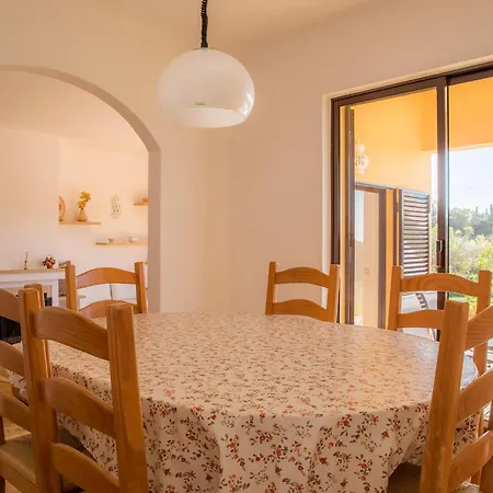 D05 - Amadeus Sunset *